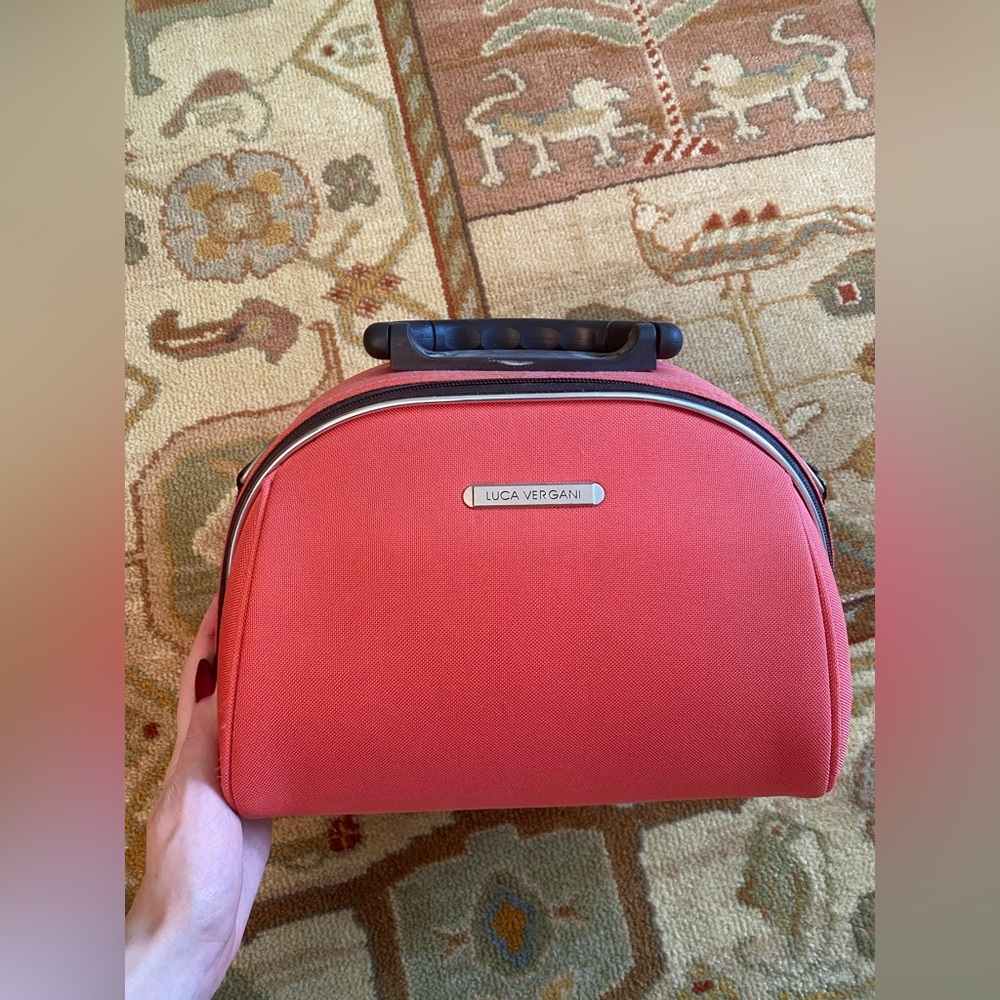 Luca Vergani Makeup Travel Bag – Cosmetic Organizer with Compartments – Toiletry